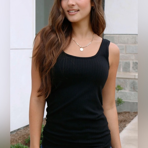 Grace & Lace Perfect Fit Seamless Ribbed Tank in black. Size OS - Picture 1 of 9